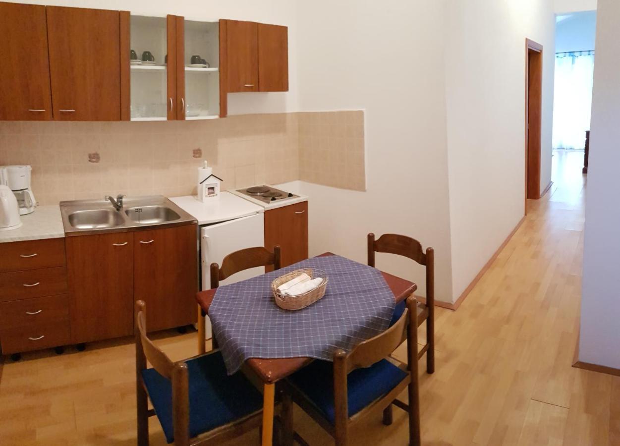 Apartments Akiki Karlobag Dış mekan fotoğraf