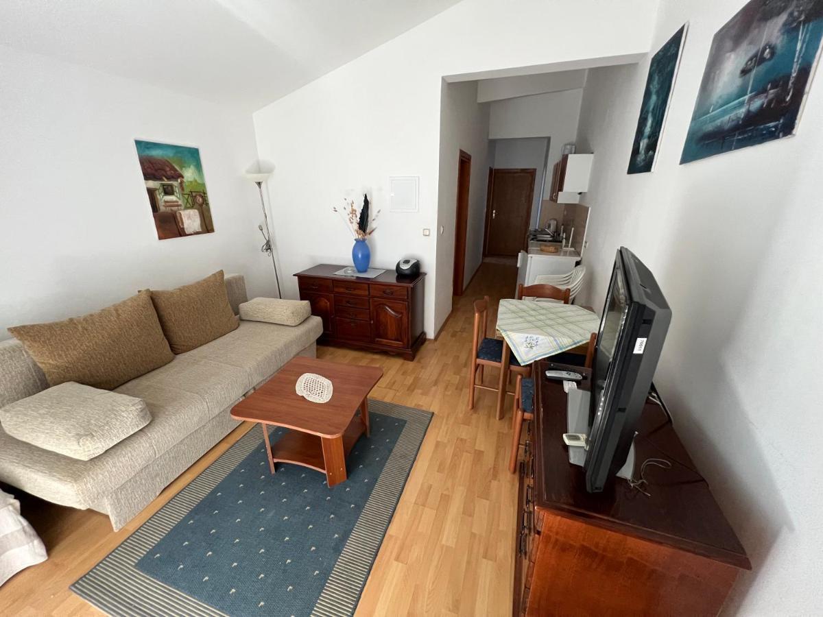 Apartments Akiki Karlobag Dış mekan fotoğraf