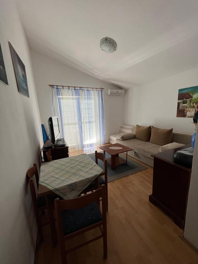 Apartments Akiki Karlobag Dış mekan fotoğraf